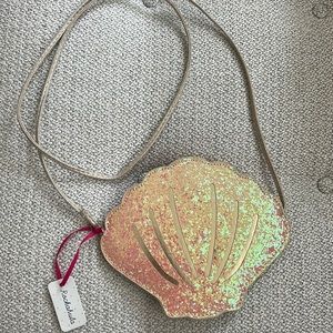 Seashell crossbody bag